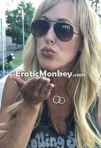 Escorts Buffalo, New York Brandi