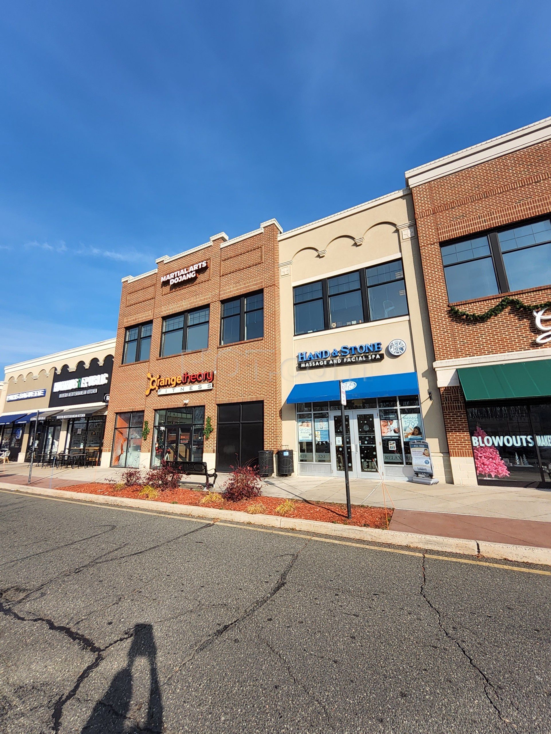 North Brunswick, New Jersey Hand & Stone Massage and Facial Spa