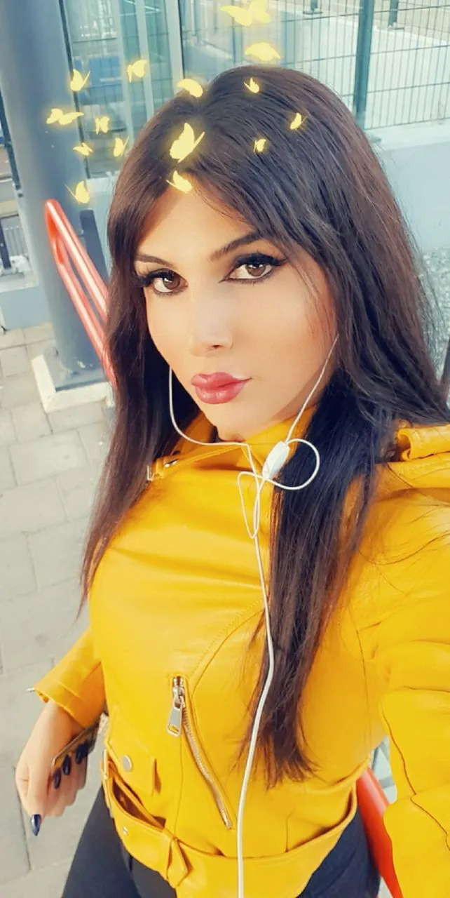 Escorts Amsterdam, Netherlands Dado Young Arab Escort Shemale BDSM