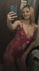 Escorts Bridgeport, Connecticut DOING OUTCALLS THIS MORNING! I KNOW ITS HARD TO GET OUT! CALL/TE