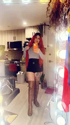 Escorts Long Island City, New York Colombiana party