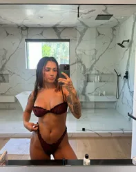 Escorts Santa Ana, California Caro😍💦