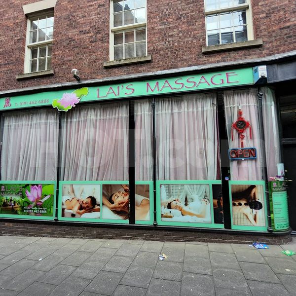 Massage Parlors Newcastle upon Tyne, England Lia's Massage