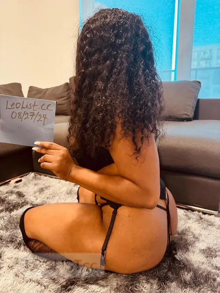 Escorts Vaughan, Ontario Karliee