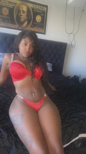 Escorts Portland, Oregon Rozay