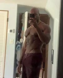 Escorts Washington, District of Columbia Sir_Reklaw