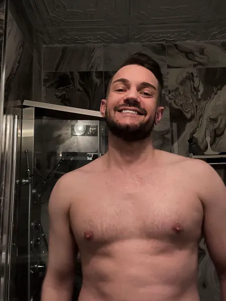 Escorts Toronto, Ontario Yourfavoritedude