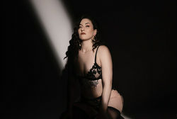 Escorts Tampa, Florida DateSimone