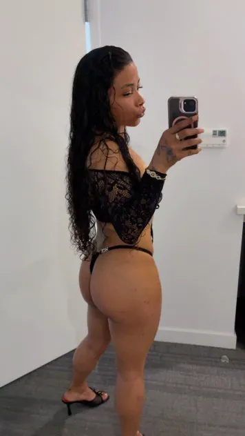 Escorts Torrance, California Monei Lotto