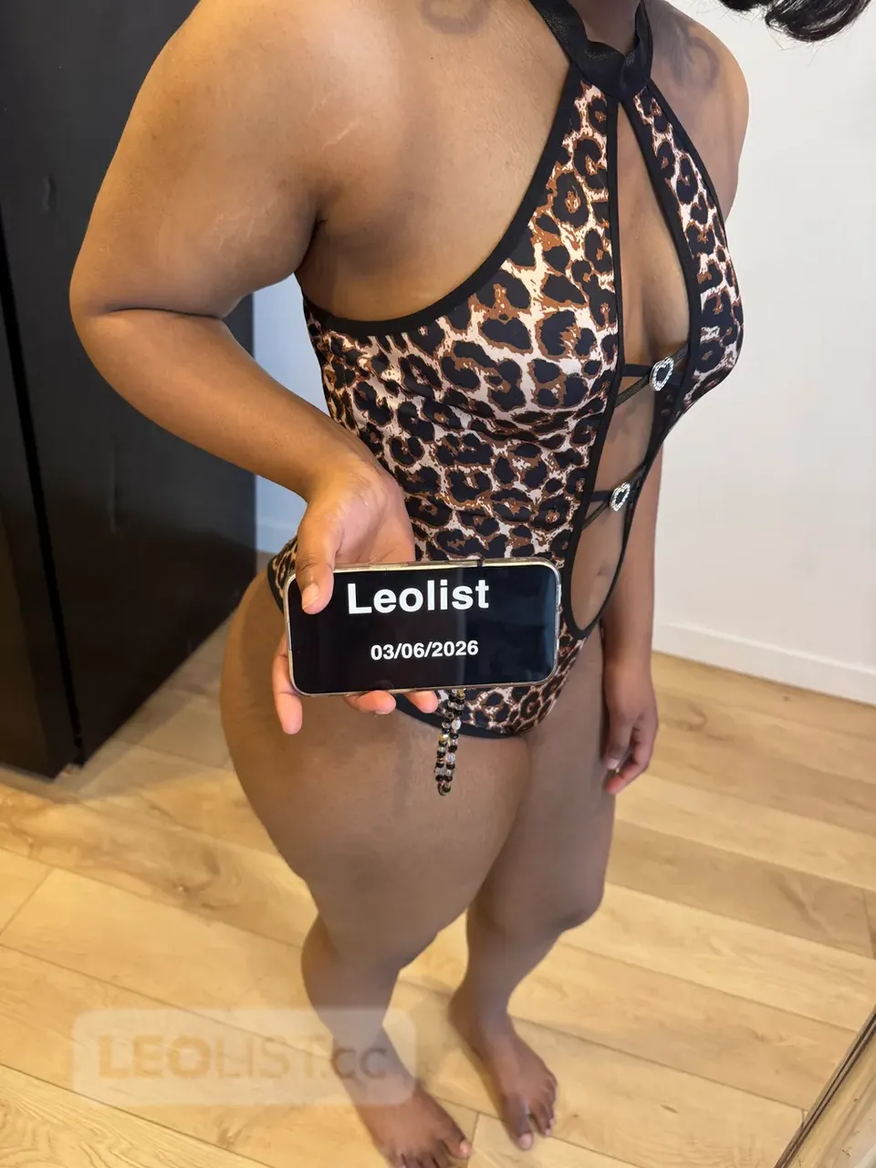 Escorts Longueuil, Quebec Elara