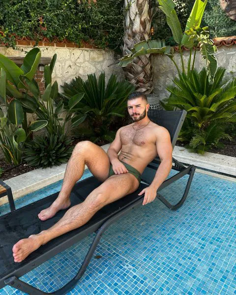 Escorts Mykonos, Greece Athlete_BigLegs