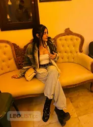 Escorts Brampton, Ontario Simmi