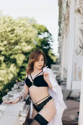 Escorts Almere Stad, Netherlands null