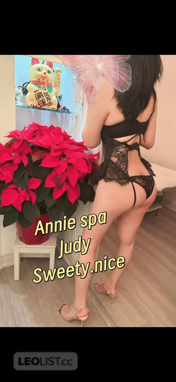 Escorts Scarborough, Ontario Annie SPA   647.891.9688
