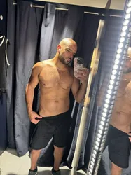 Escorts Orlando, Florida EmilioTopL