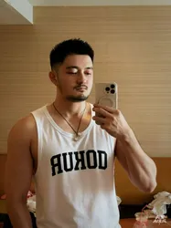 Escorts Singapore, Singapore Luyuge