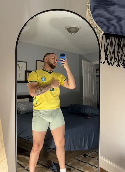 Escorts Chicago, Illinois Dylan_HotXL