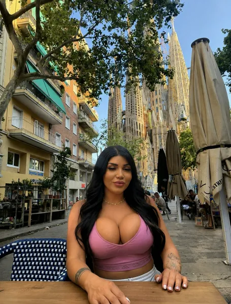 Escorts Preston, England Athena Xxl