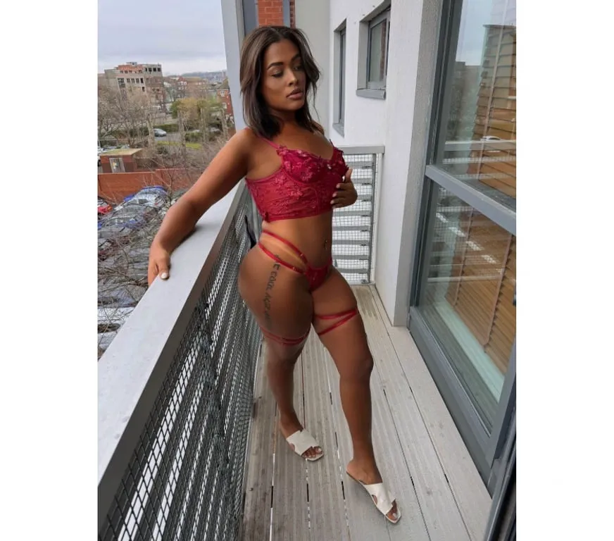 Escorts Leicester, England Ts yara brasilian hot brasilian 🔥🔥