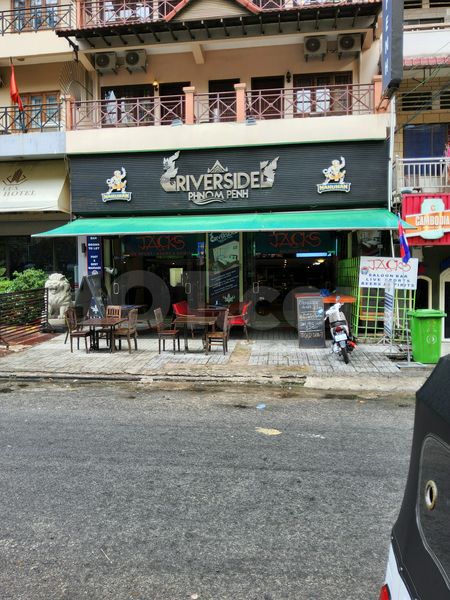 Beer Bar / Go-Go Bar Phnom Penh, Cambodia Jack's Saloon