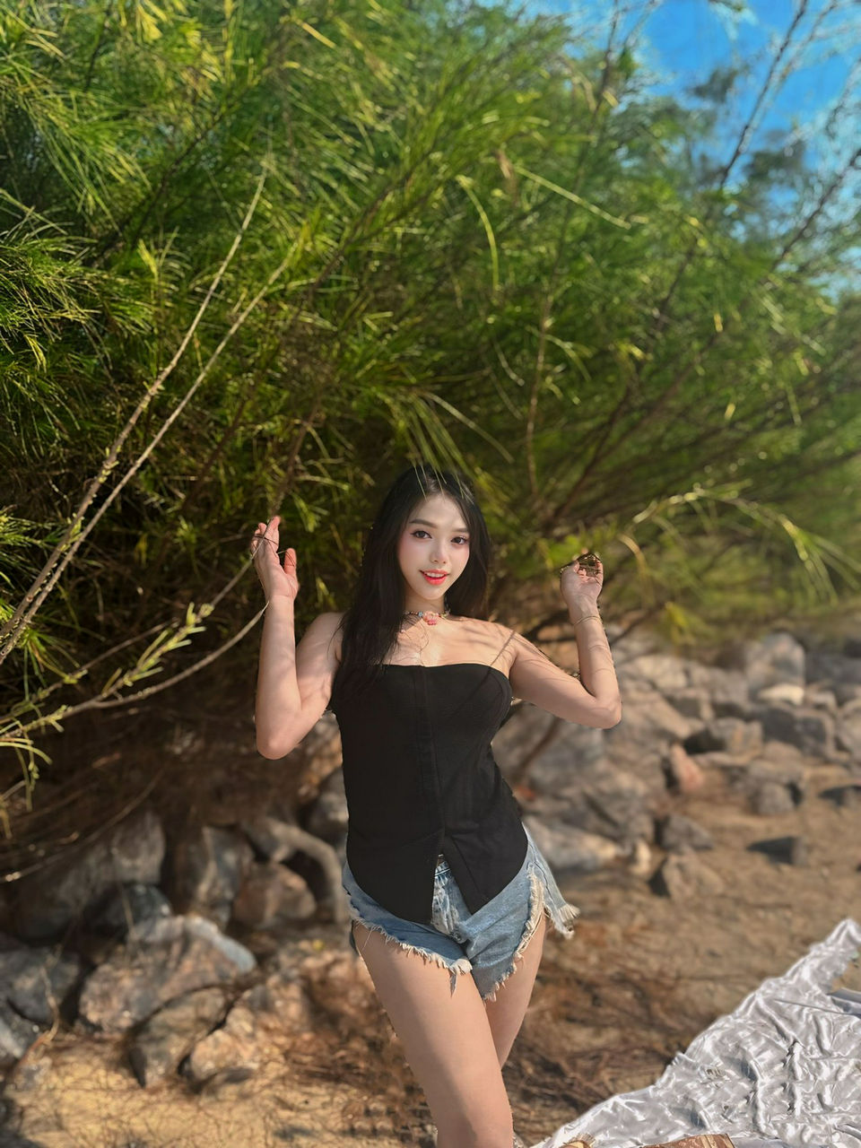 Escorts Osaka, Japan Rinda suck very good