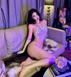 Escorts Osaka, Japan Niana