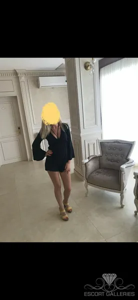 Escorts Leipzig, Germany Larissa