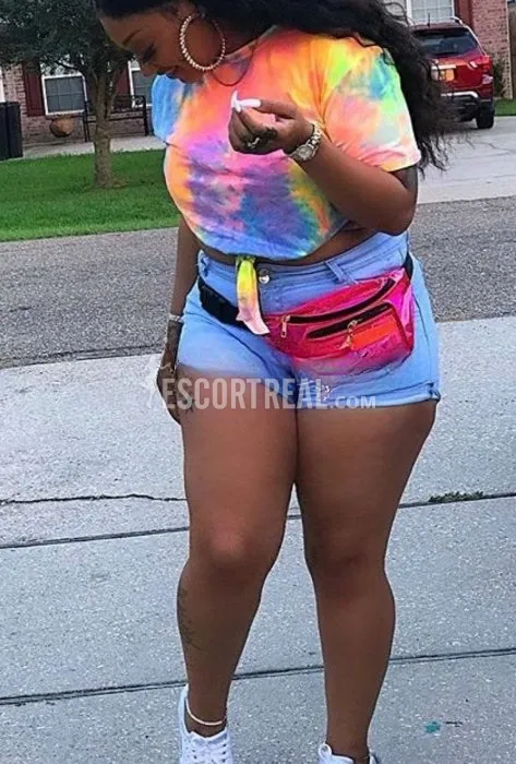 Escorts Brantford, Ontario (Shine, independent)