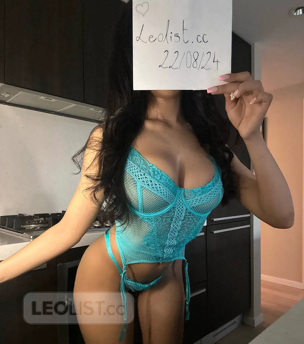 Escorts London, Ontario let me drain ya after i tease ya squirter (available now)