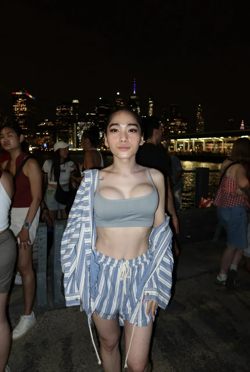 Escorts Queens, New York Violet18