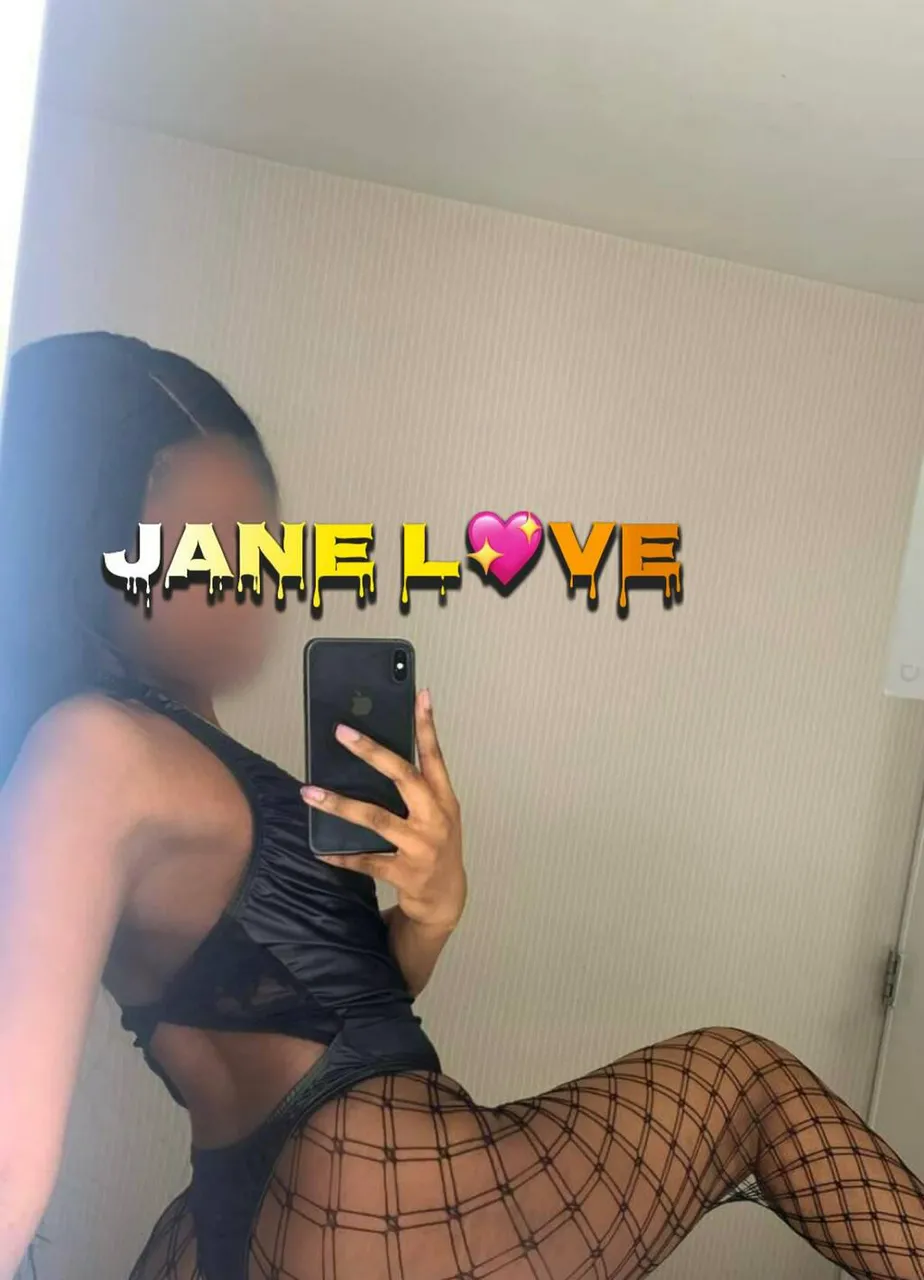 Escorts Niagara Falls, Ontario Jane Love