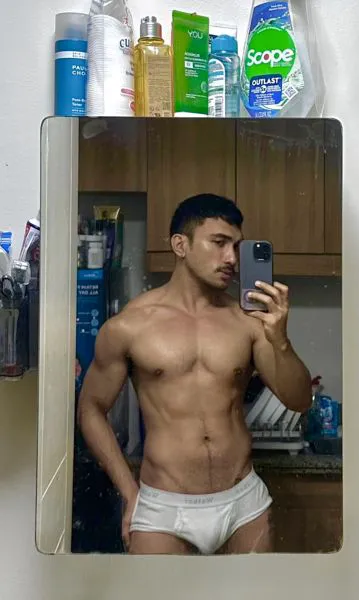 Escorts Manila, Philippines YourGIDEONlust