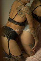 Escorts Berlin, Germany Michelle & Niandra "duo with girl"