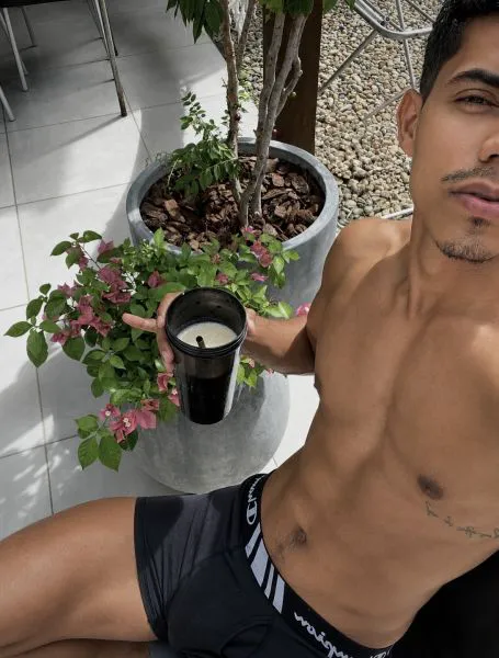 Escorts London, England BrazilianyTwink