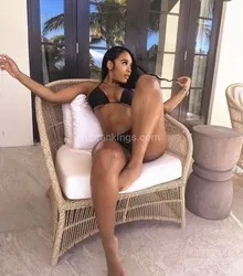 Escorts Missouri Let Me Relax Your Body & Mind For The Weekend