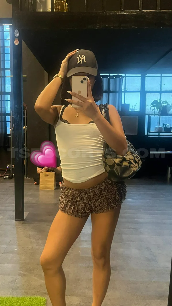 Escorts Taguig, Philippines lun4reclipse