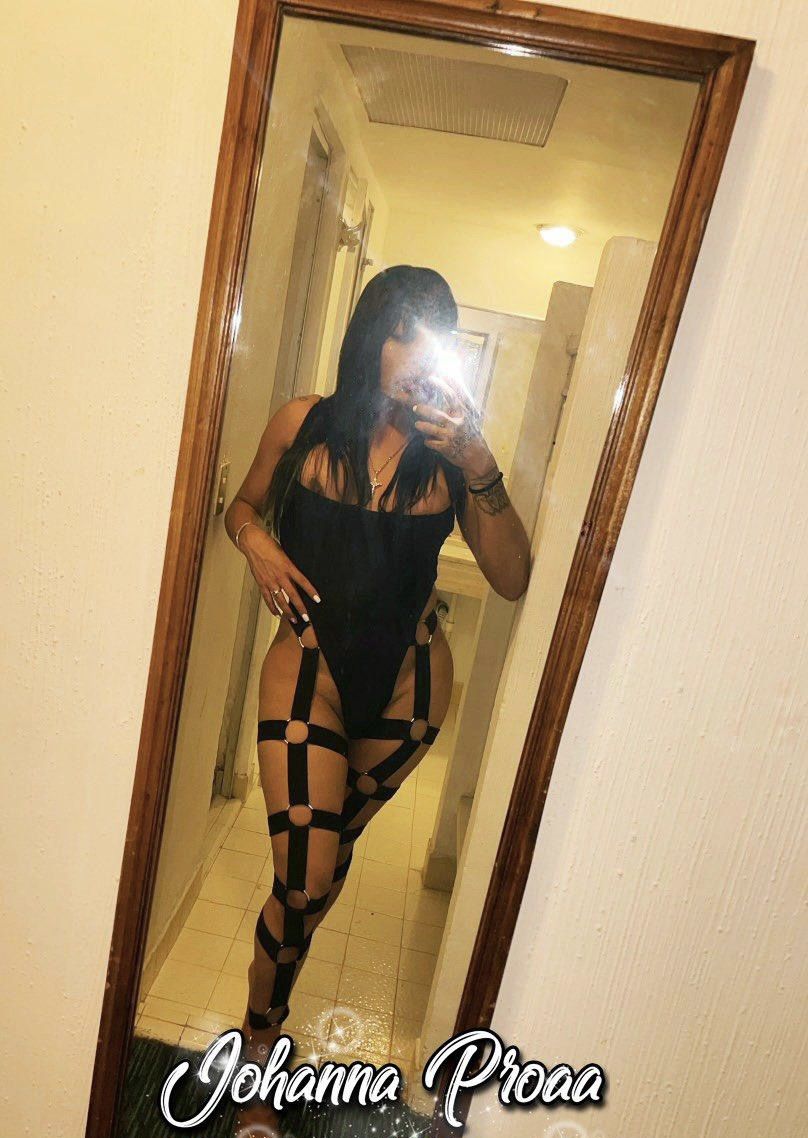 Escorts Newark, New Jersey 📍WITH PLACE  24HRS