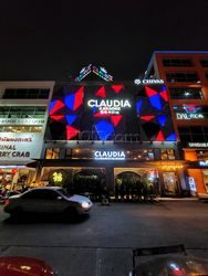 Night Clubs Bangkok, Thailand Claudia Club Kareoke