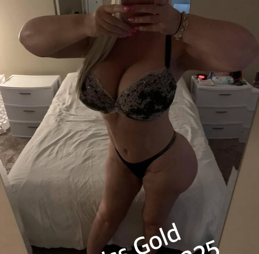 Escorts Kingston, Ontario Alexiss Gold