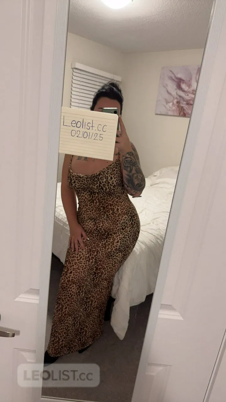 Escorts Ottawa, Ontario online only ready to make you cum