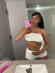 Escorts Modesto, California Malaysiabella
