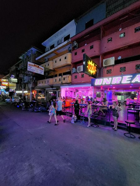 Beer Bar Pattaya, Thailand Boom Bar