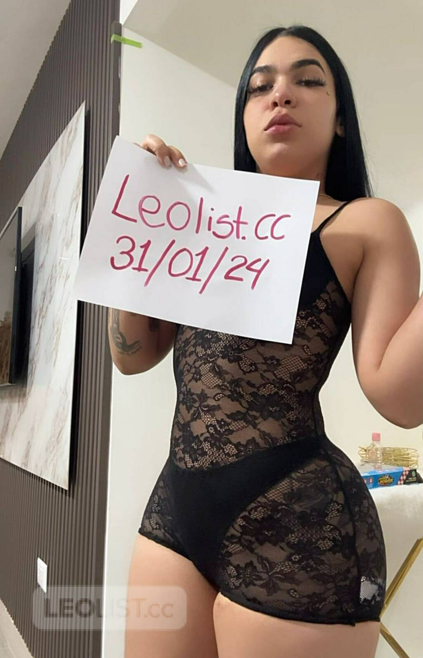 Escorts Calgary, Alberta Sexy 24 year old latina available now