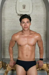 Escorts Madrid, Spain DEREKKHOT