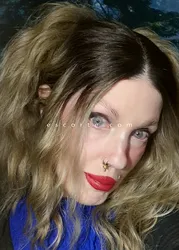 Escorts Nice, France Sophia Snow