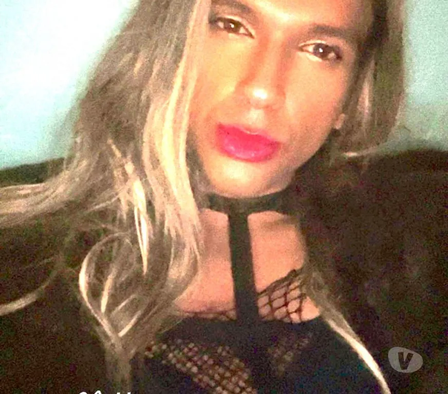 Escorts Wallingford, England Couple. Crossdresser n gay fit male