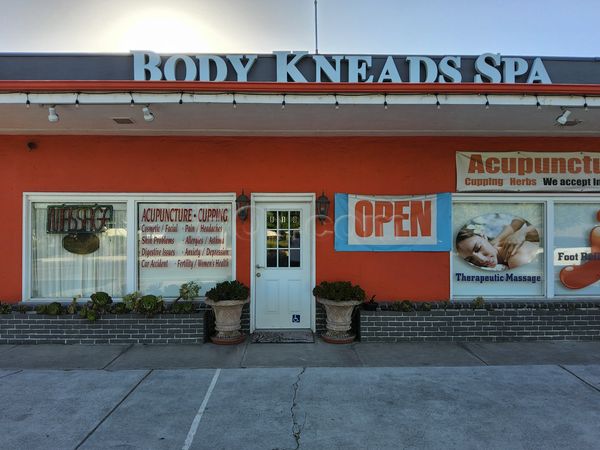 Massage Parlors Palo Alto, California Body Kneads Day Spa