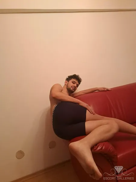 Escorts Innsbruck, Austria Sebastian