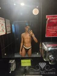 Escorts Moscow, Russia Alessandro