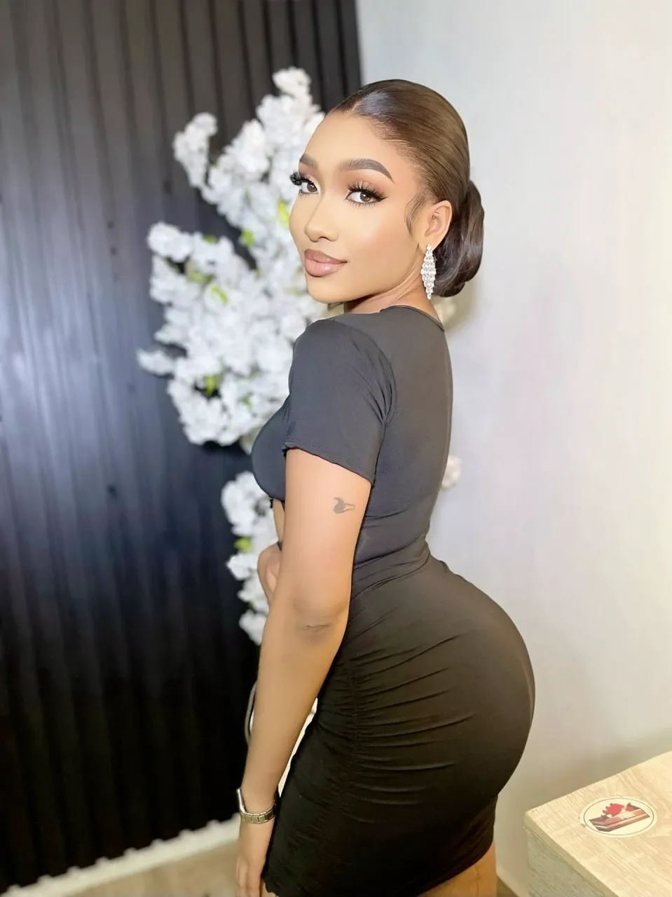 Escorts Abuja, Nigeria Trixie